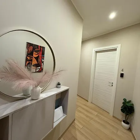 Residenza De Rose 2 Κοσέντζα
