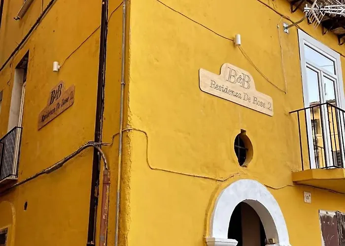 Residenza De Rose 2 3* 科森扎